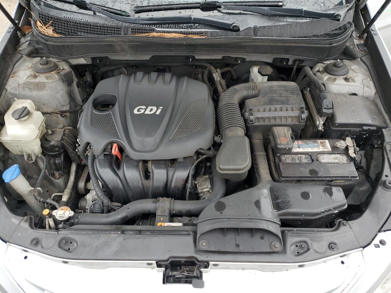 2013 Hyundai Sonata - Image 11