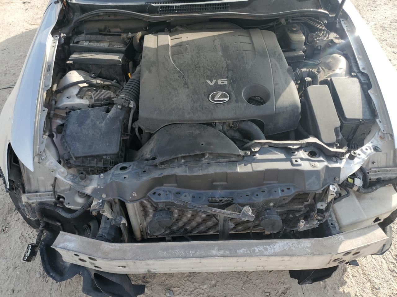 2008 Lexus IS - Image 11