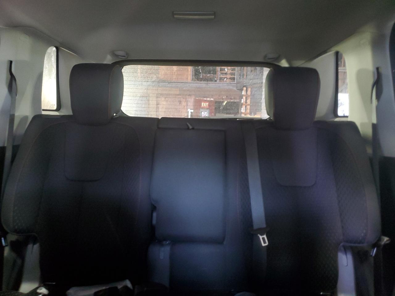 2015 GMC Terrain - Image 10