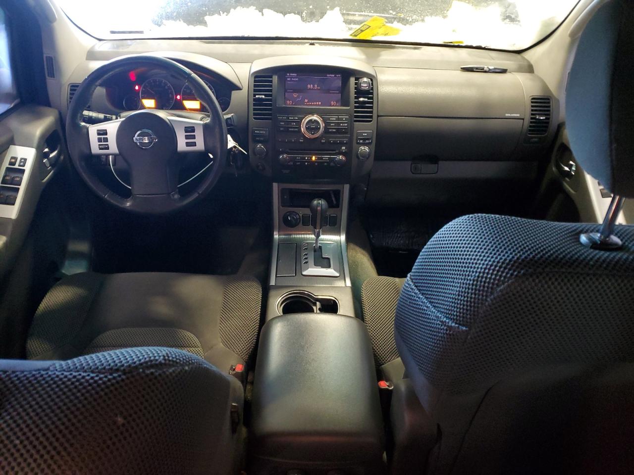 2011 Nissan Pathfinder - Image 8