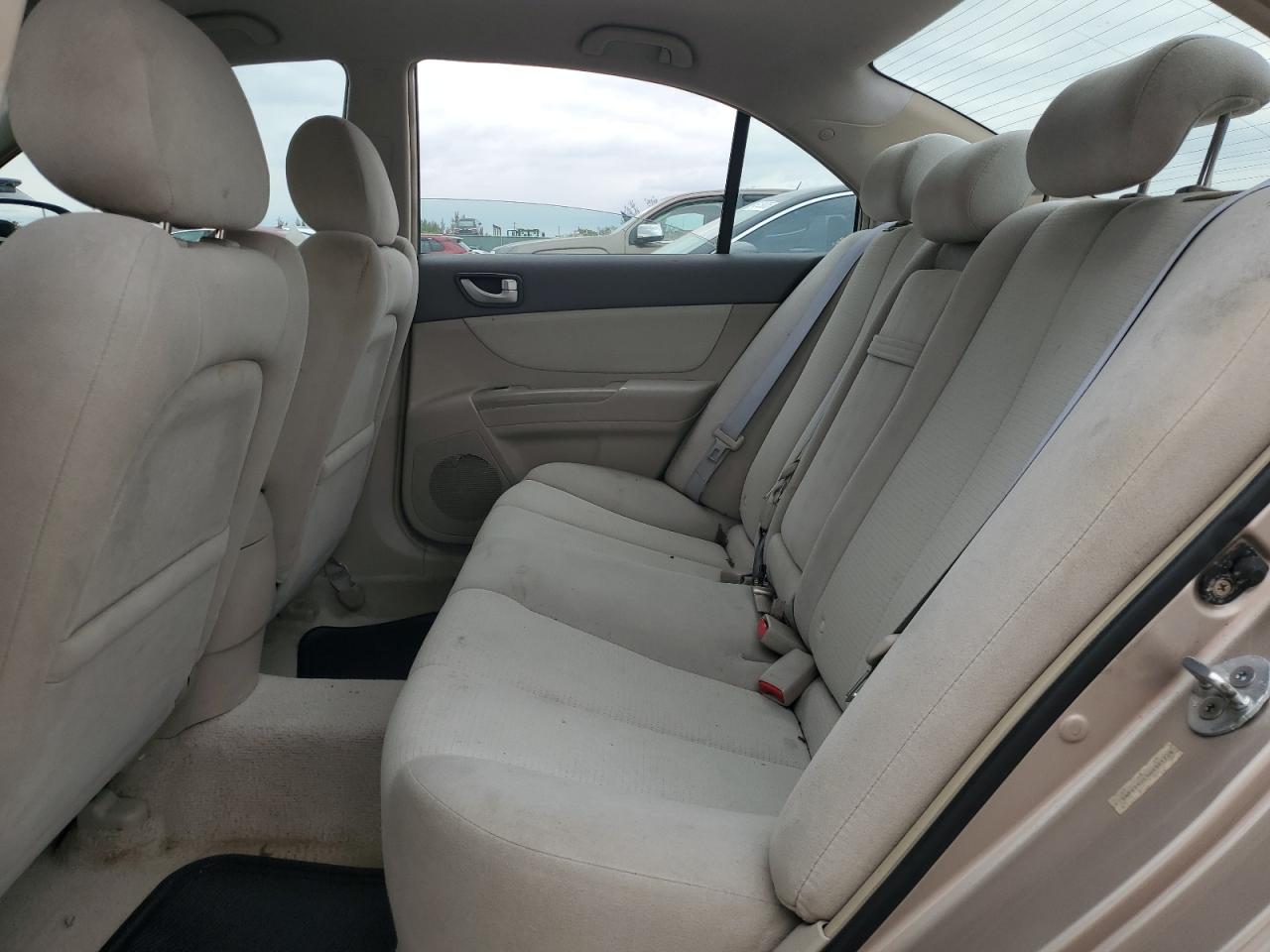 2008 Hyundai Sonata - Image 10
