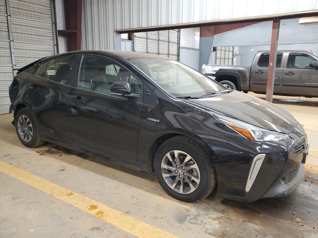 2022 Toyota Prius - Image 4