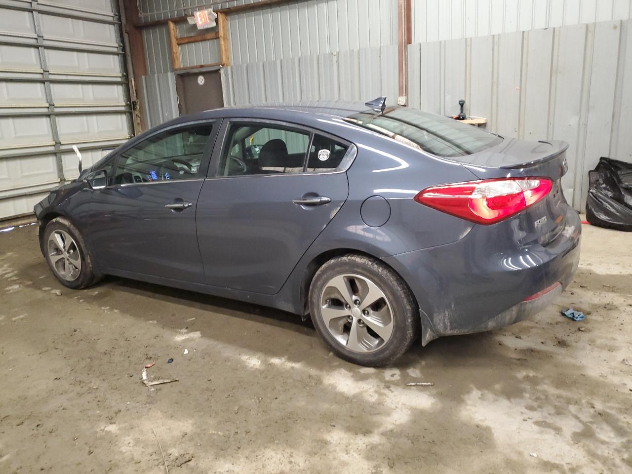 2014 Kia Forte - Image 2