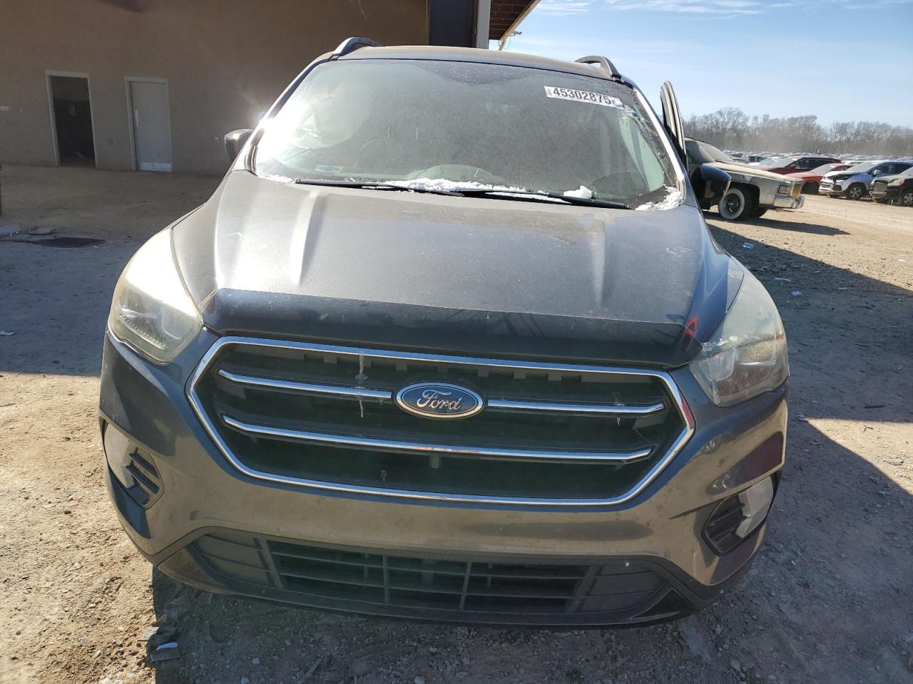 2017 Ford Escape - Image 5