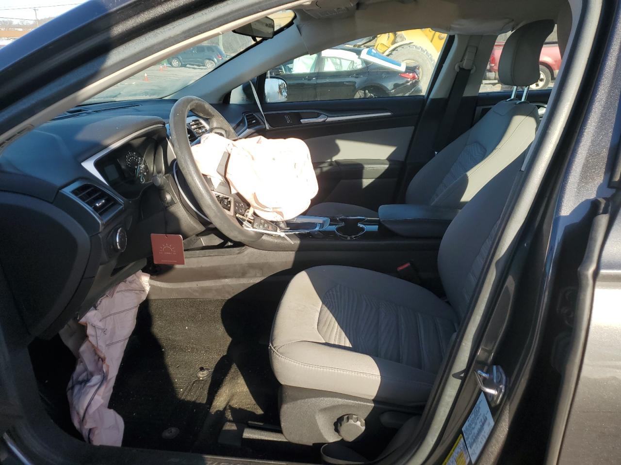 2016 Ford Fusion - Image 7