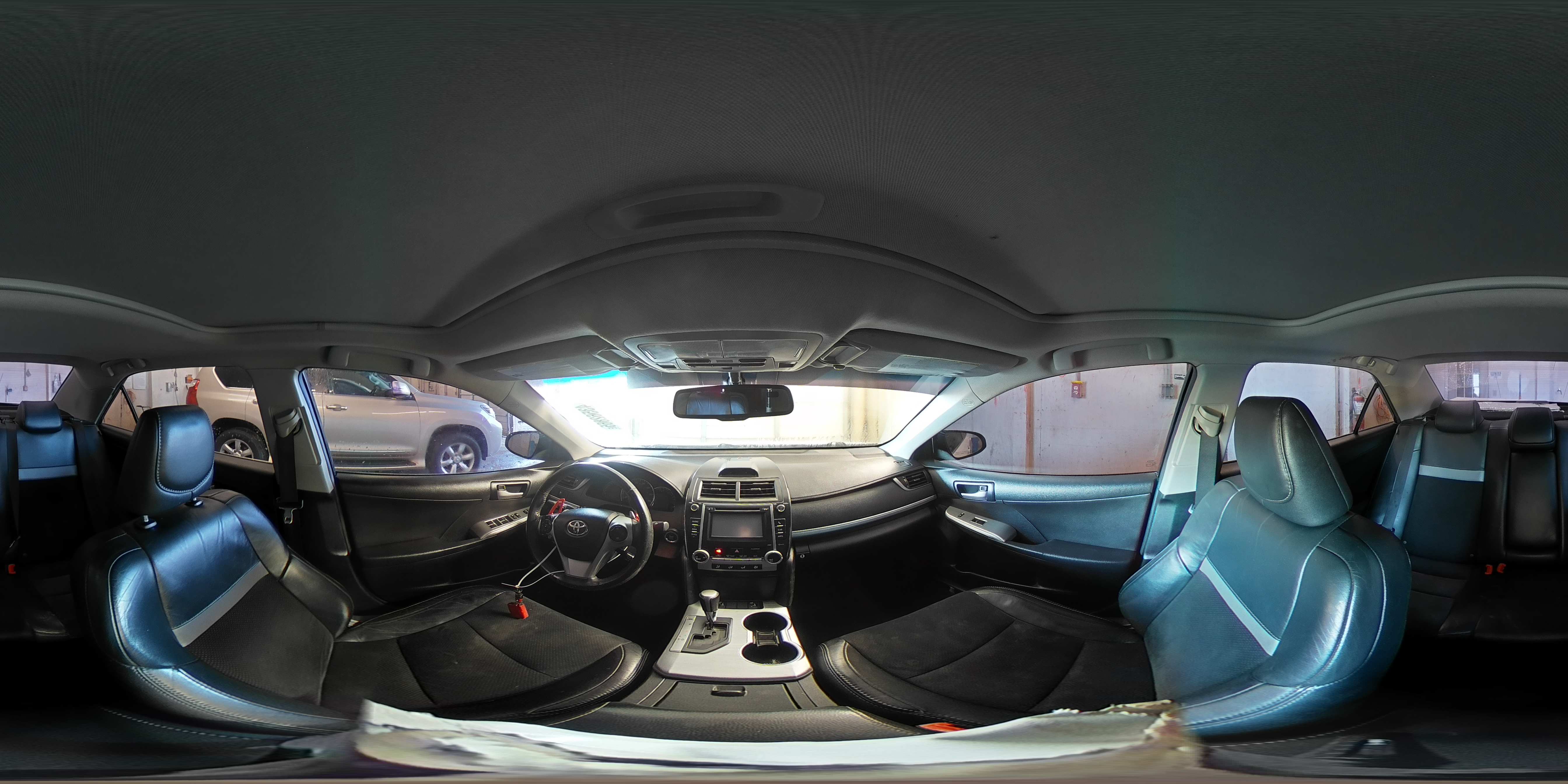 2012 Toyota Camry - Image 15