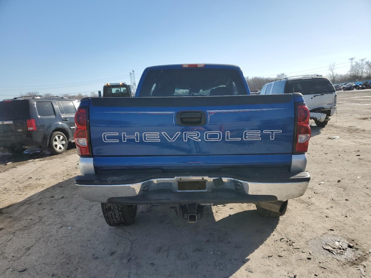2004 Chevrolet Silverado - Image 6