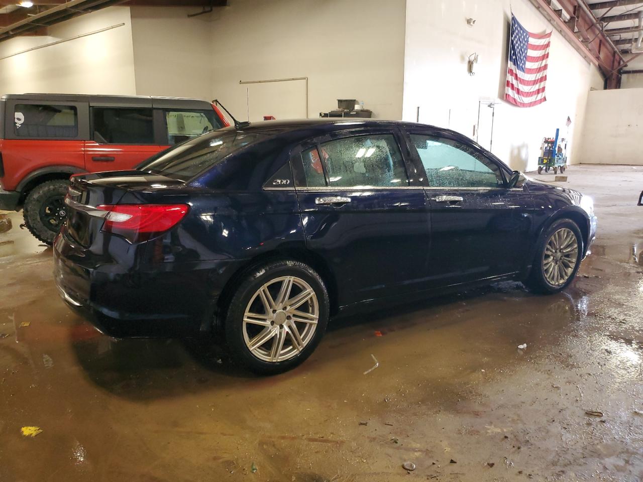 2012 Chrysler 200 - Image 3