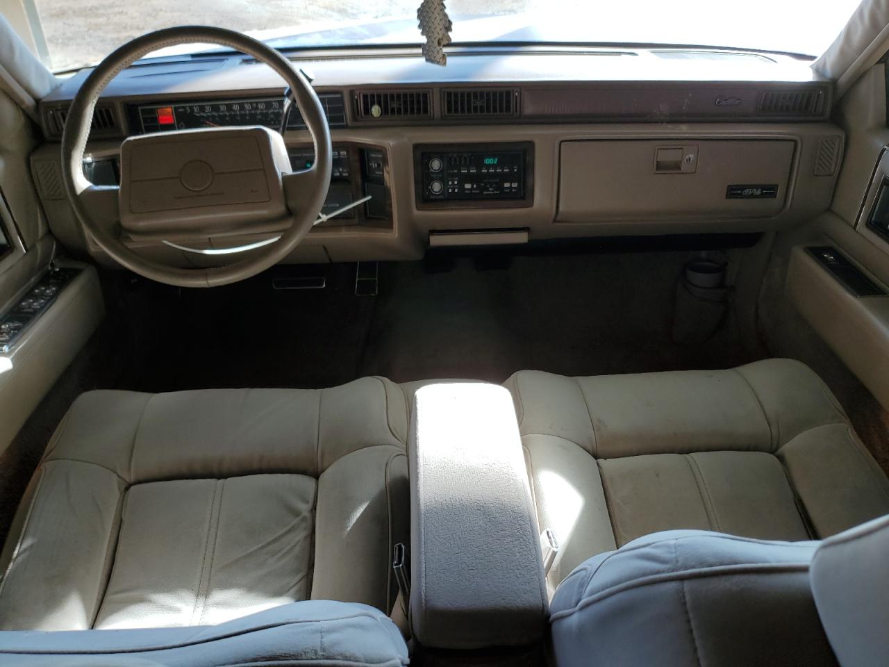 1990 Cadillac De Ville - Image 8