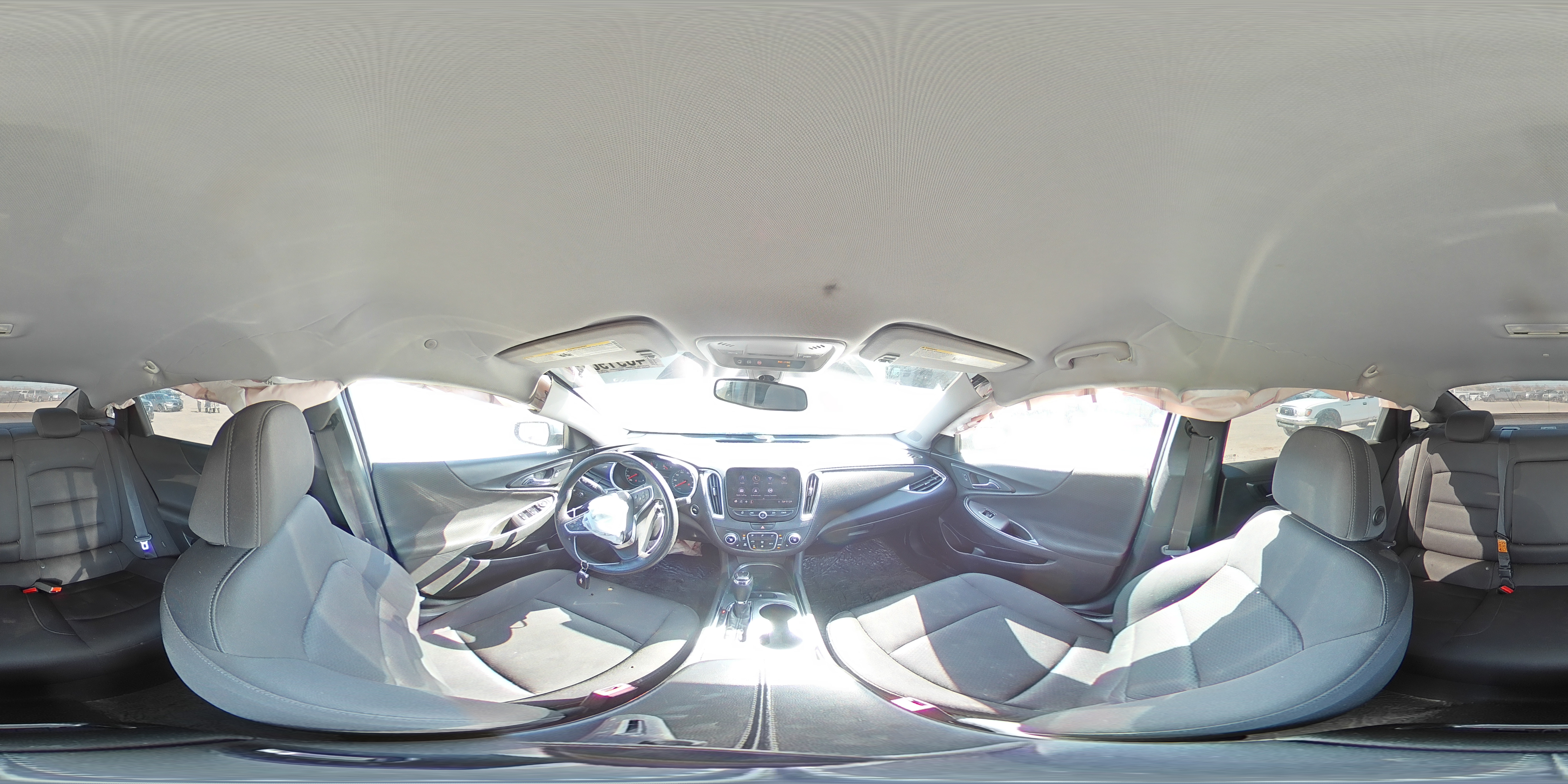 2019 Chevrolet Malibu - Image 13