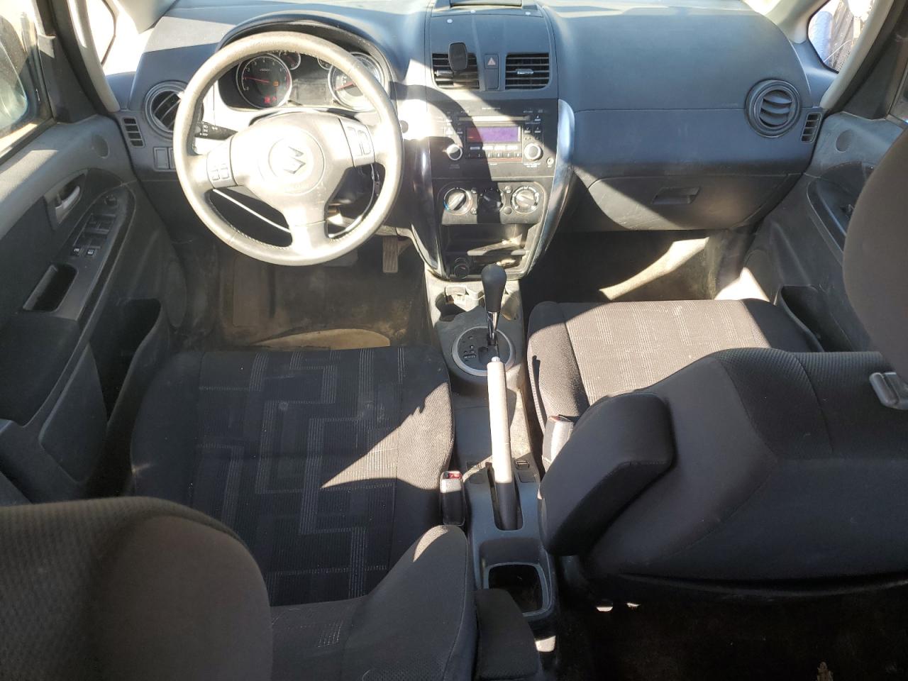 2010 Suzuki SX4 - Image 8