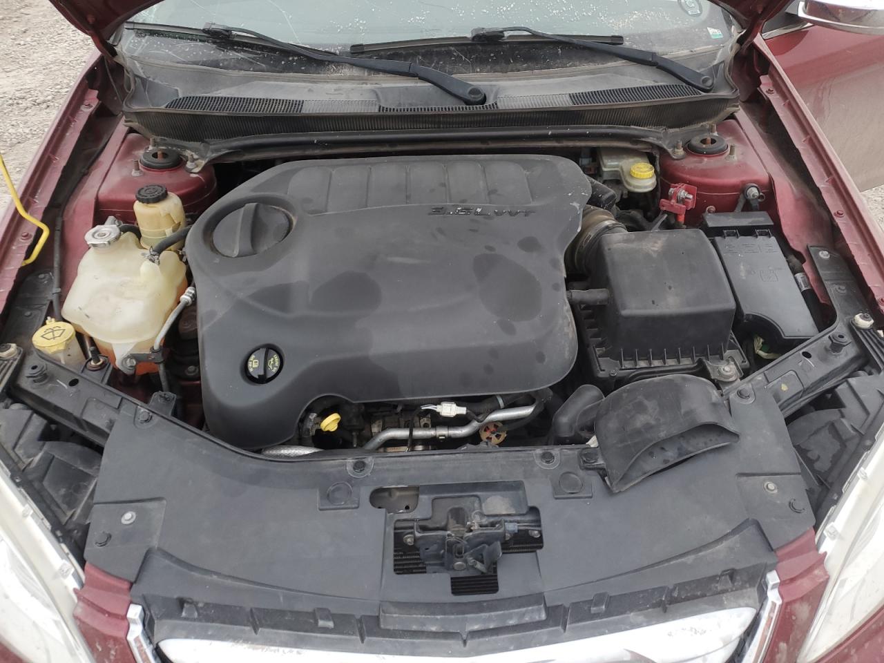 2011 Chrysler 200 - Image 13