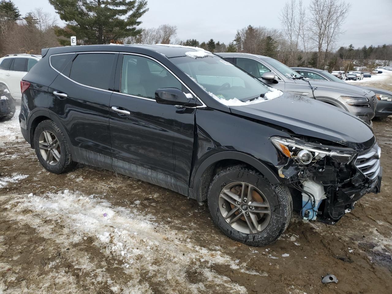 2018 Hyundai Santa Fe - Image 4