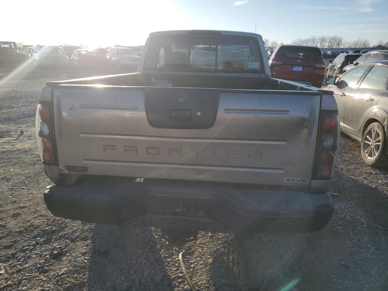 2003 Nissan Navara (Frontier) - Image 6