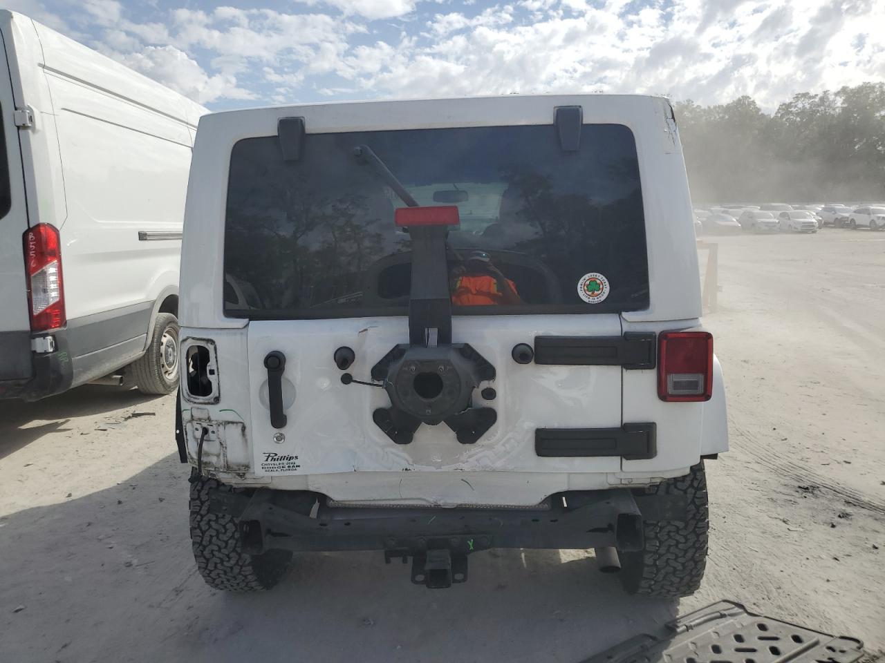 2016 Jeep Wrangler - Image 6