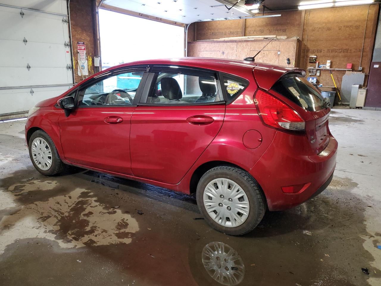 2012 Ford Fiesta - Image 2