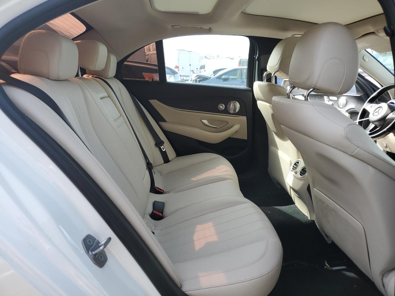2018 Mercedes-Benz E-klasse - Image 10
