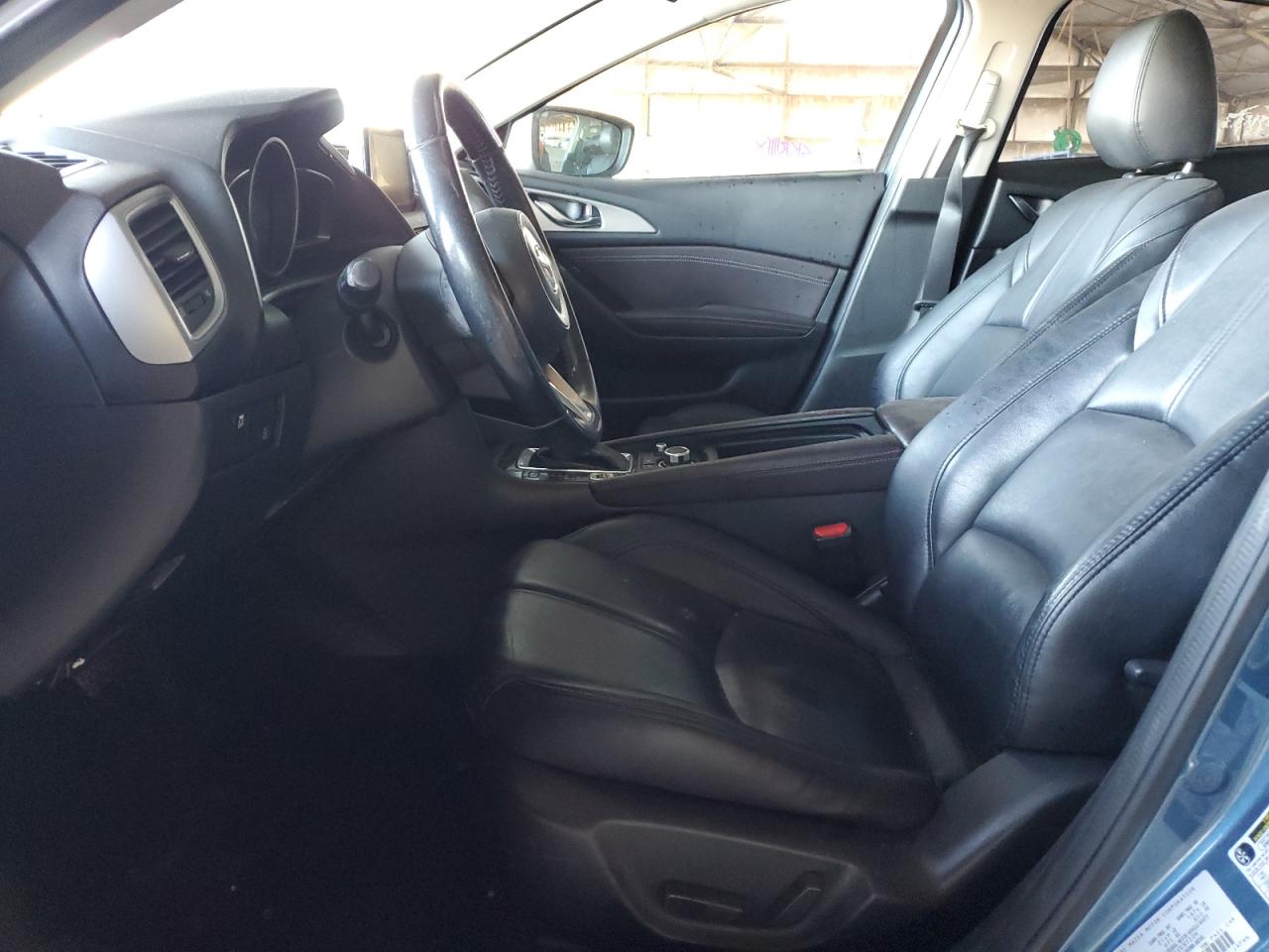 2017 Mazda 3 - Image 7