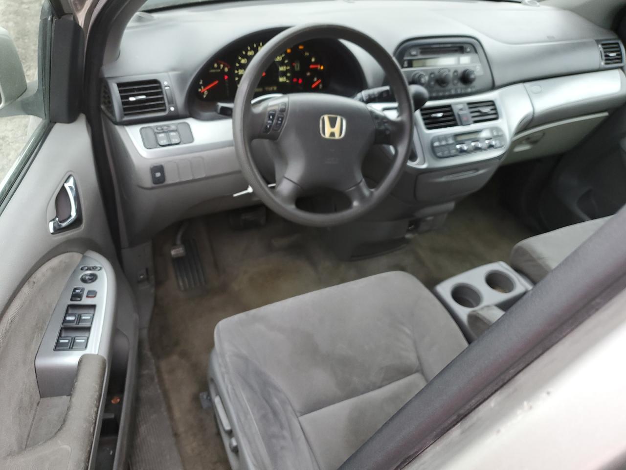 2008 Honda Odyssey - Image 8