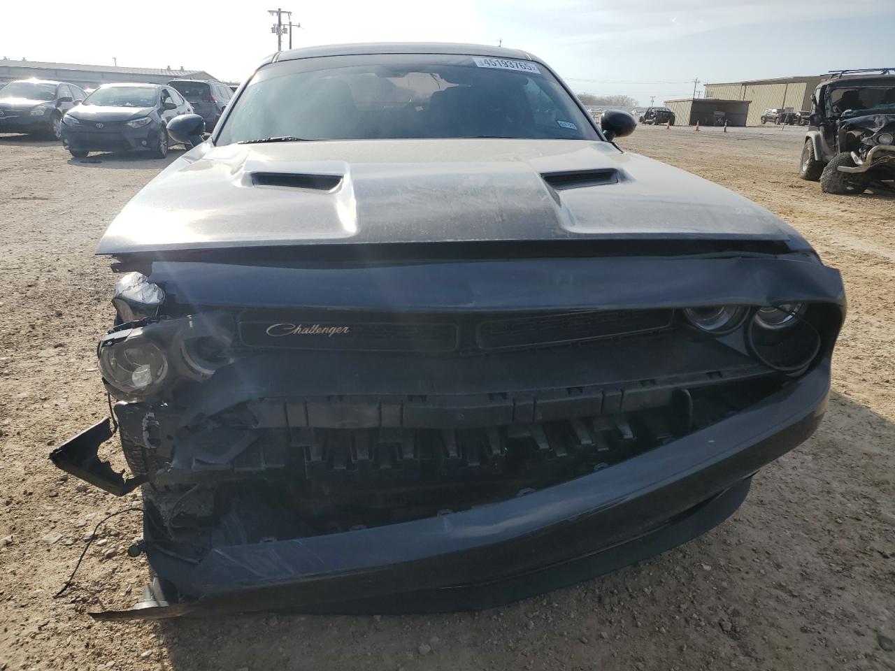 2018 Dodge Challenger - Image 5