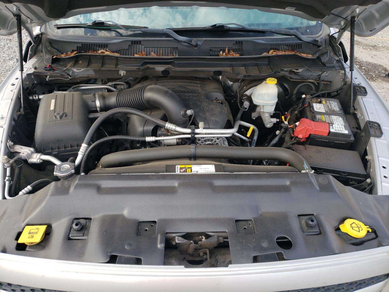 2015 RAM 1500 - Image 11