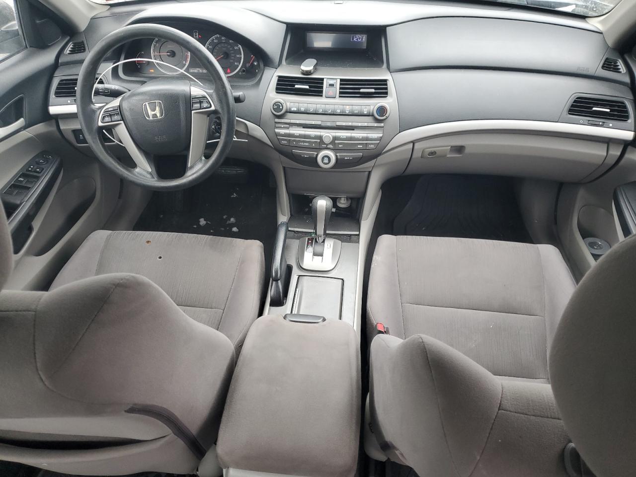 2011 Honda Accord - Image 8