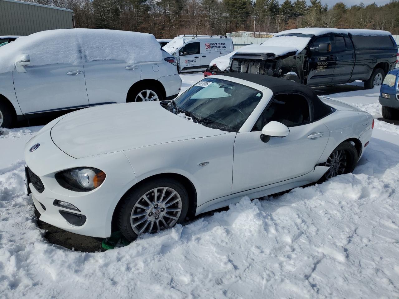 2018 Fiat 124 Spider - Image 1