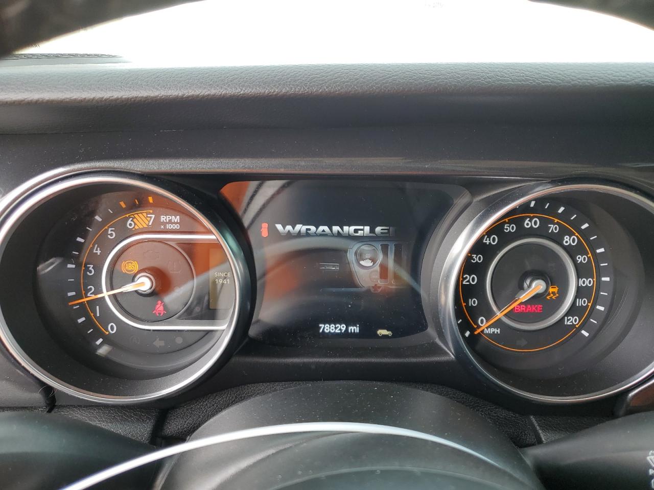 2021 Jeep Wrangler - Image 9