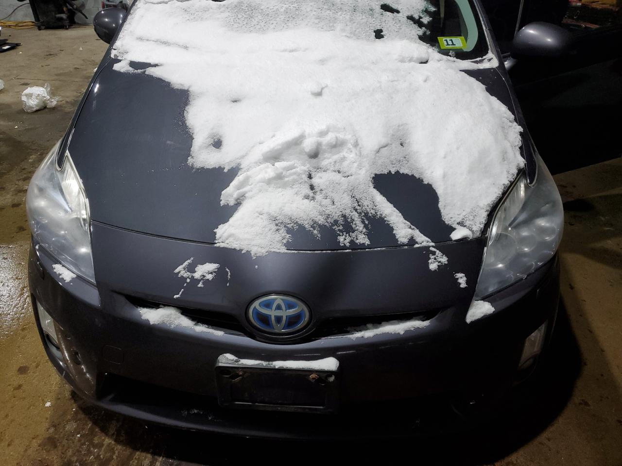 2010 Toyota Prius - Image 11