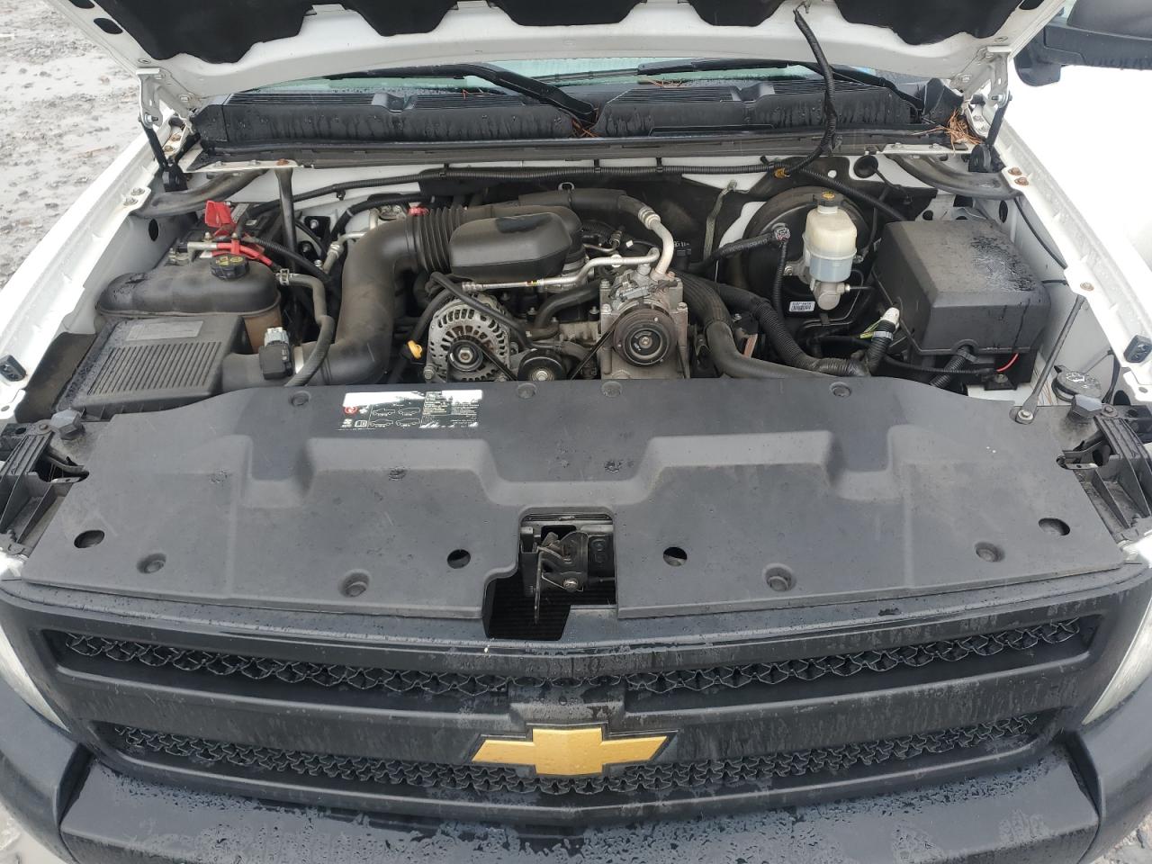 2012 Chevrolet Silverado - Image 12