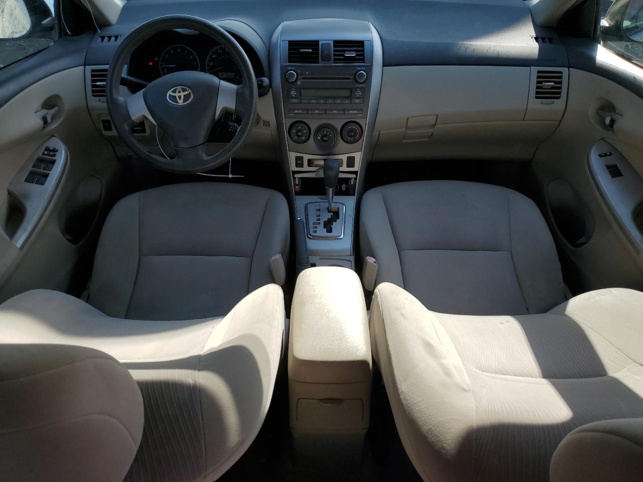 2011 Toyota Corolla - Image 8
