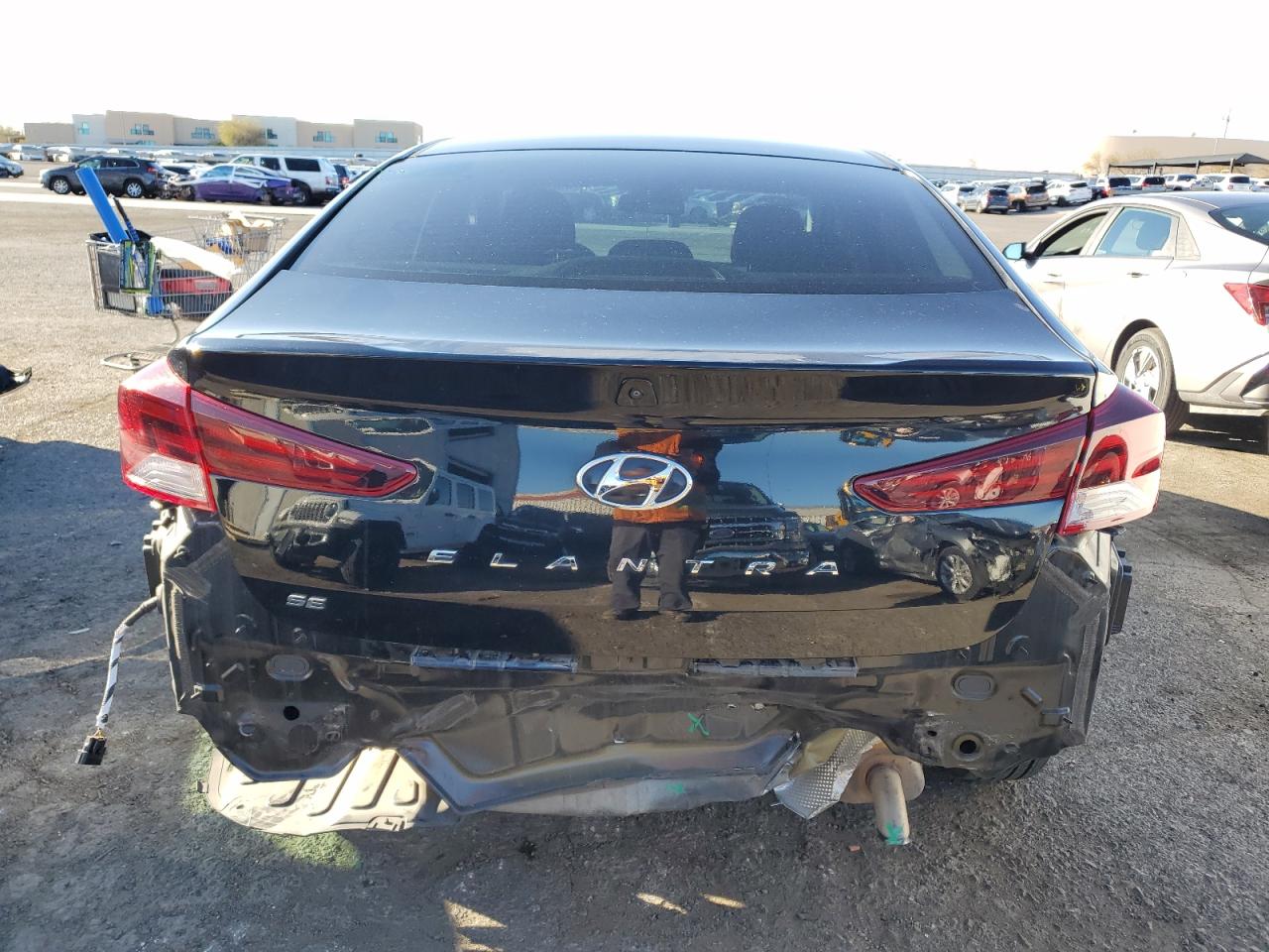 2020 Hyundai Elantra - Image 6