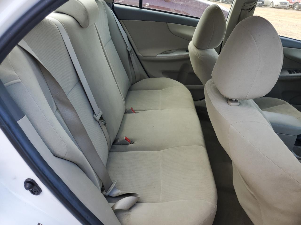 2010 Toyota Corolla - Image 10