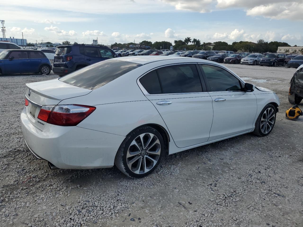 2014 Honda Accord - Image 3