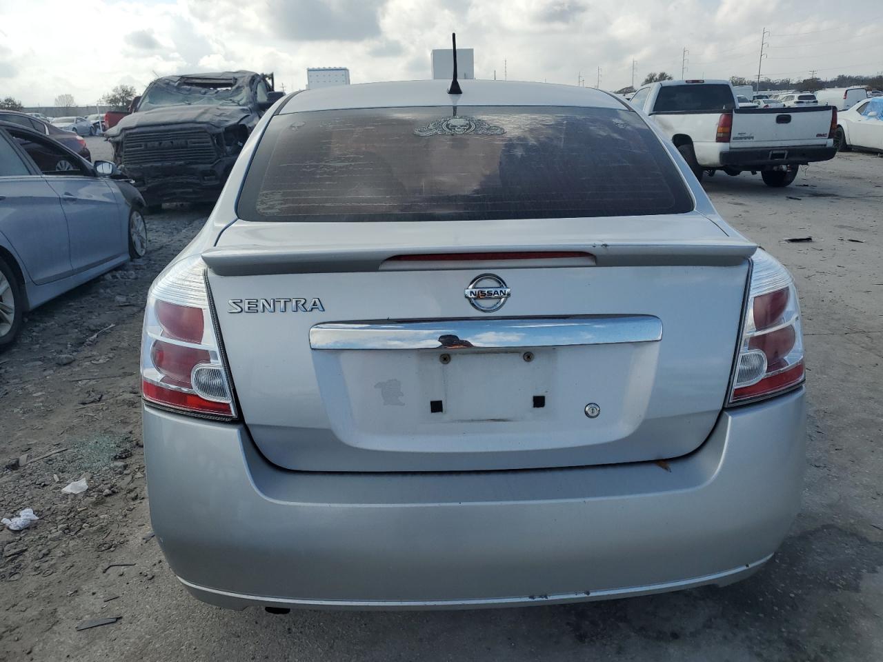 2012 Nissan Sentra - Image 6