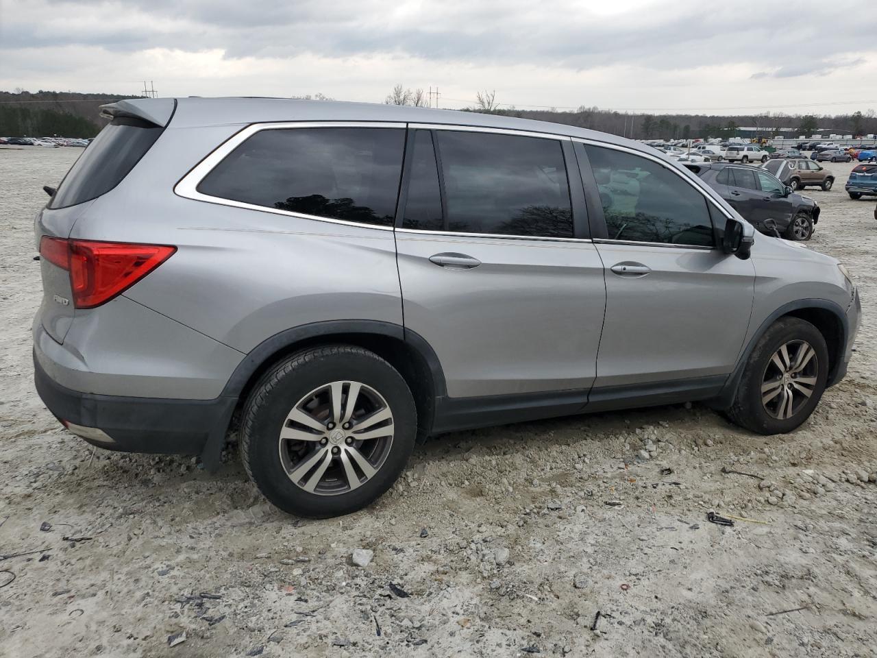 2016 Honda Pilot - Image 3