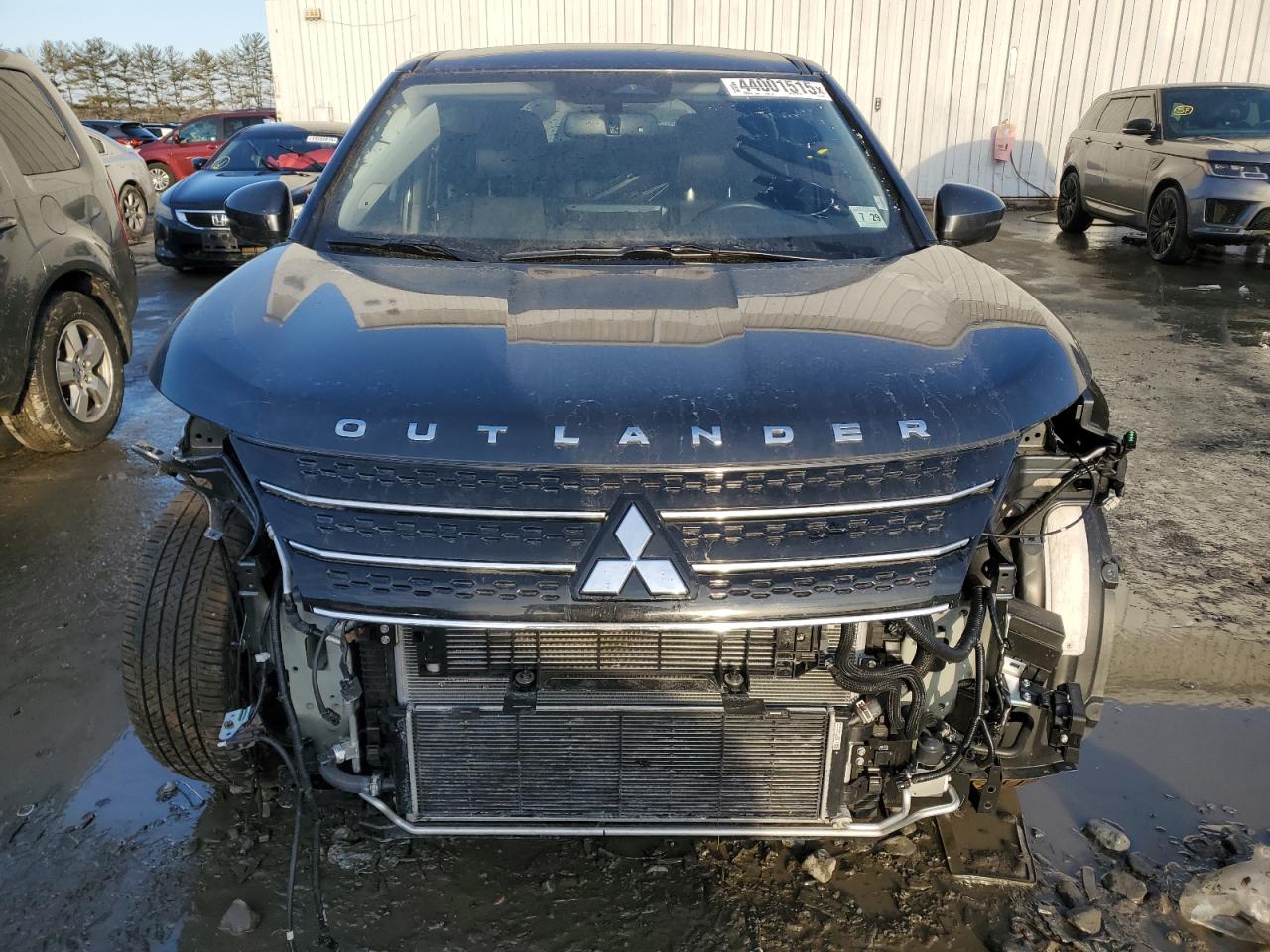 2024 Mitsubishi Outlander - Image 5