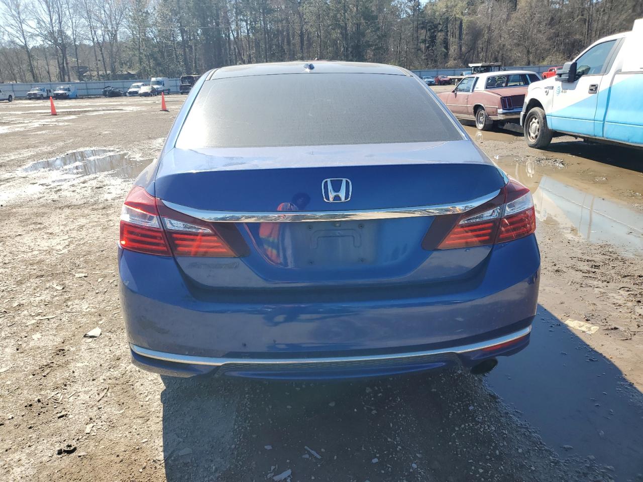 2016 Honda Accord - Image 6