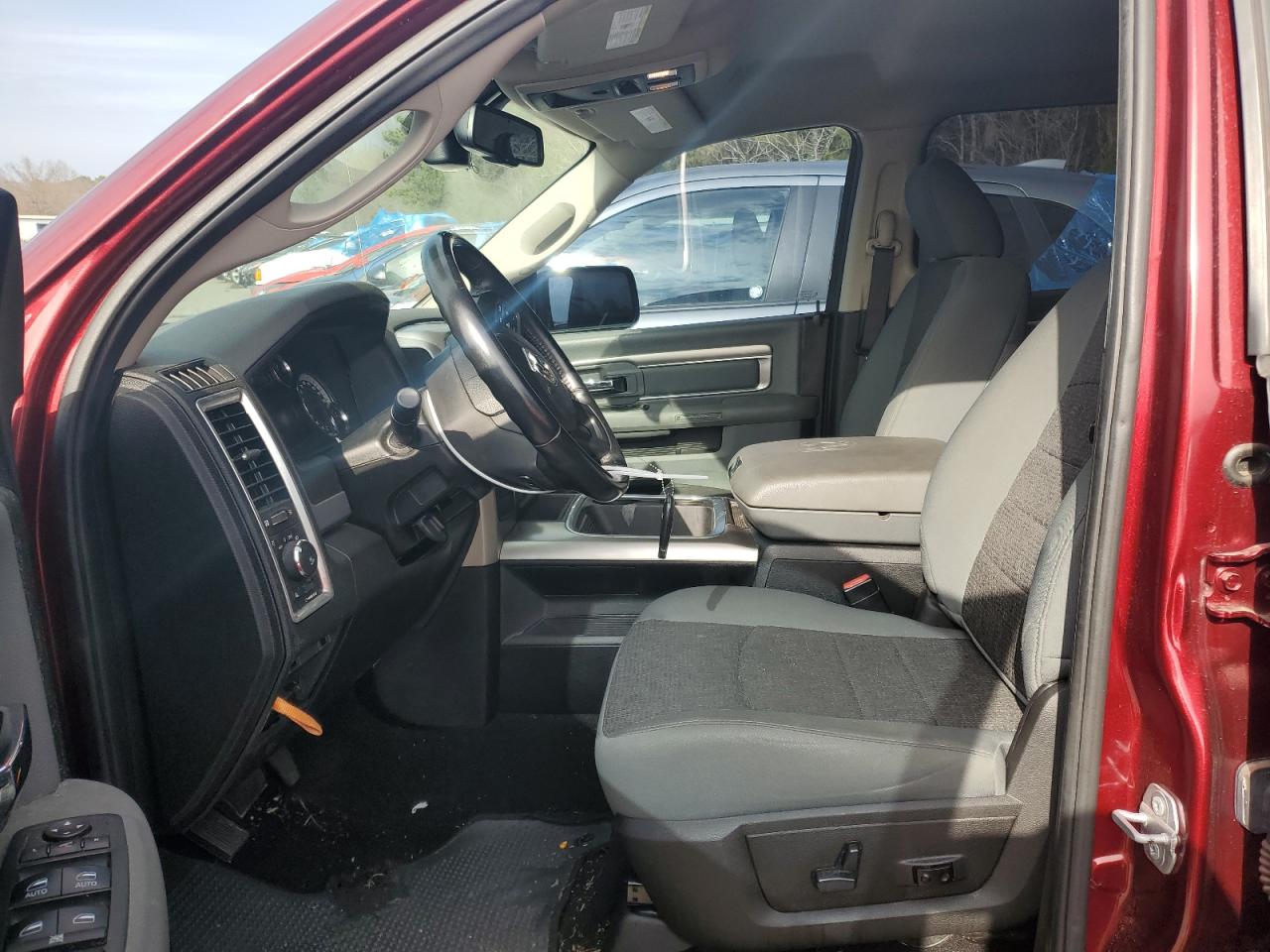 2019 RAM 1500 - Image 7
