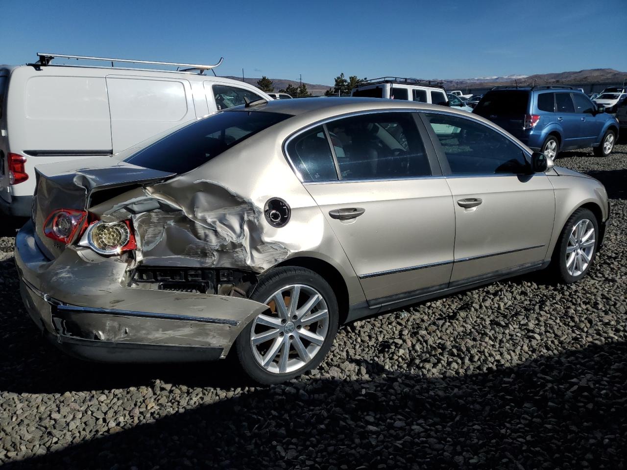 2006 Volkswagen Passat - Image 3