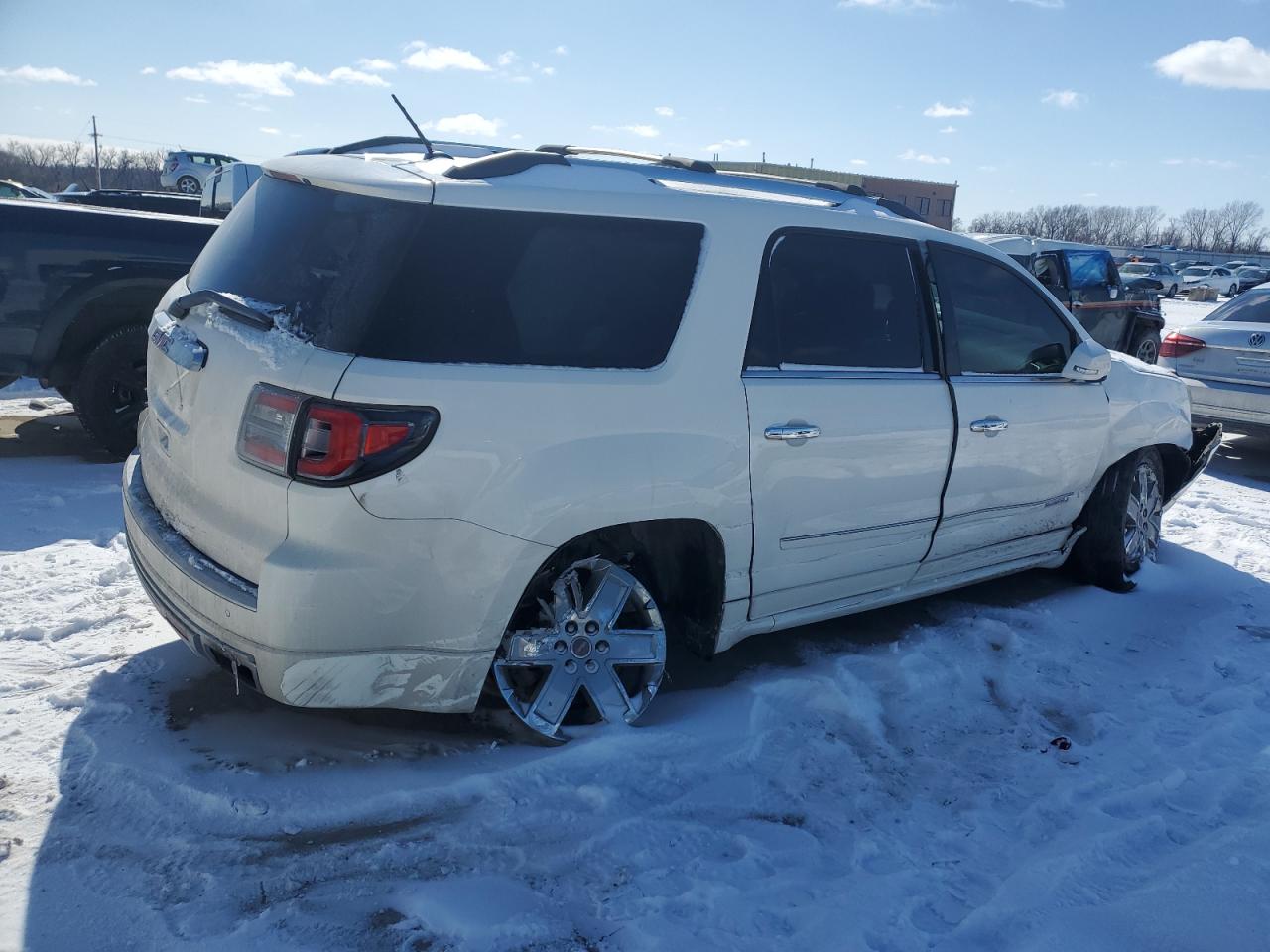 2013 GMC Acadia - Image 3