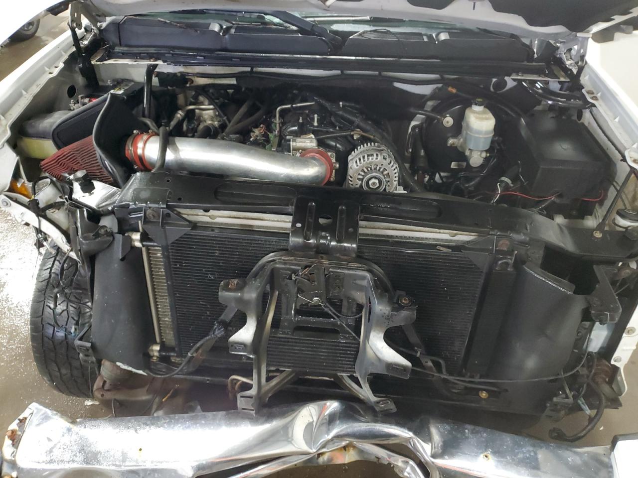 2009 Chevrolet Silverado - Image 12
