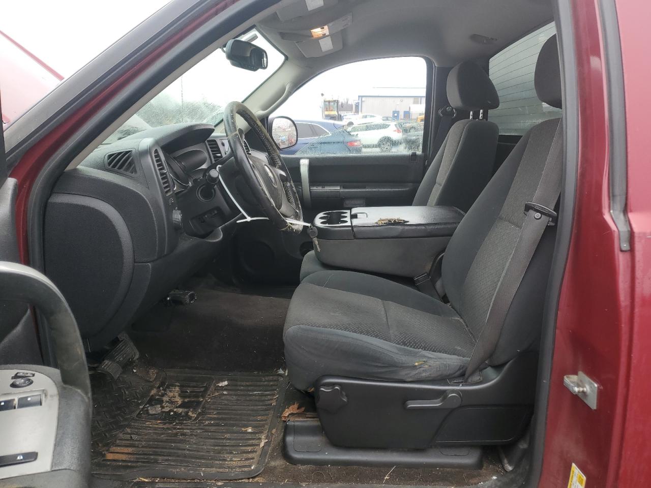 2007 Chevrolet Silverado - Image 7