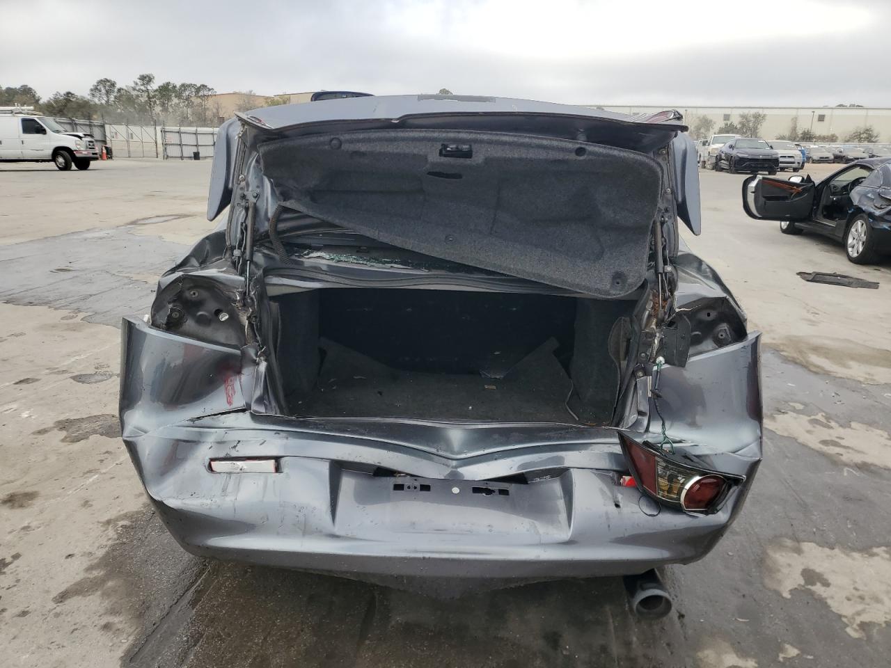 2009 Mitsubishi Lancer - Image 6