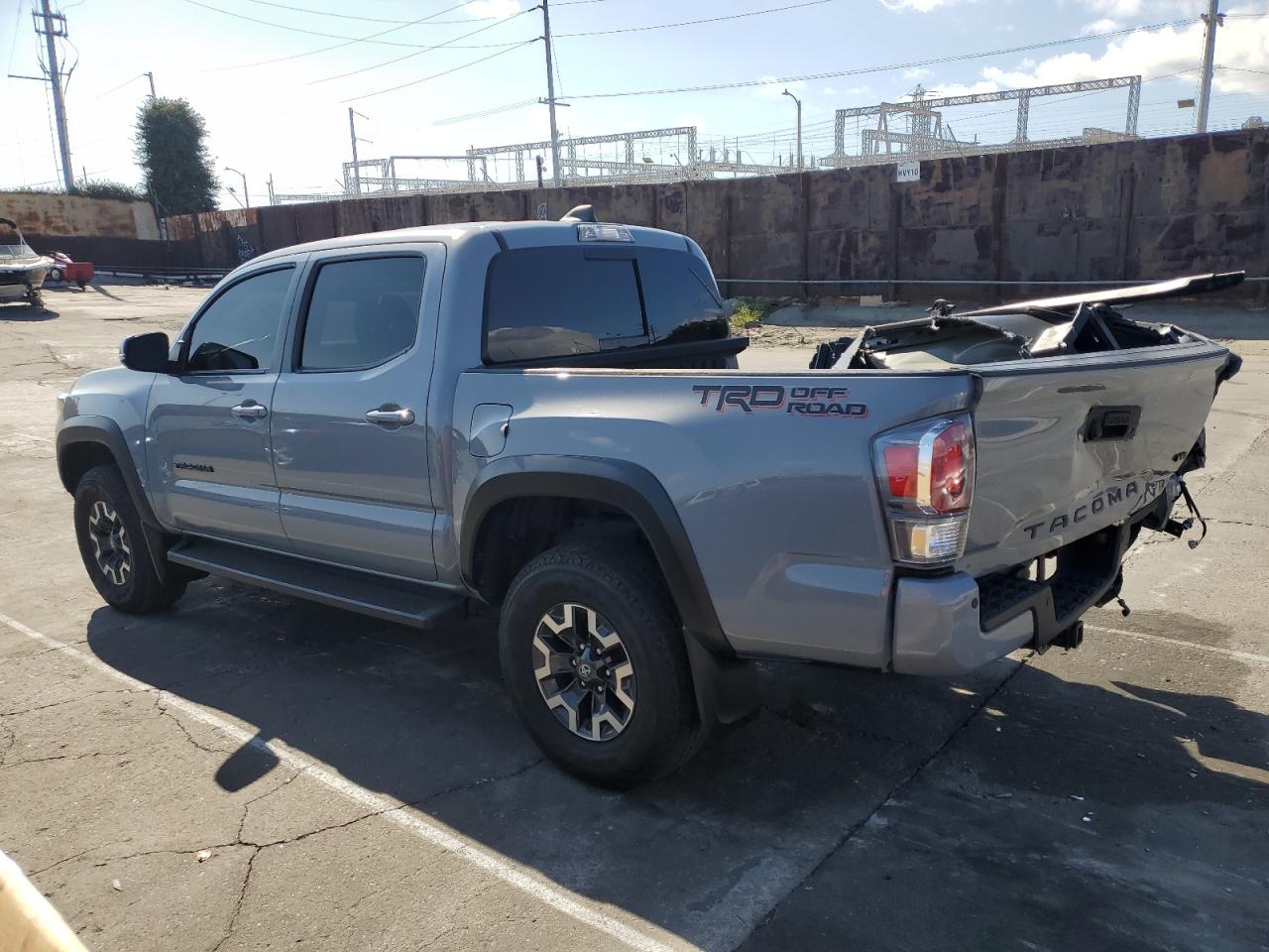 2020 Toyota Tacoma - Image 2
