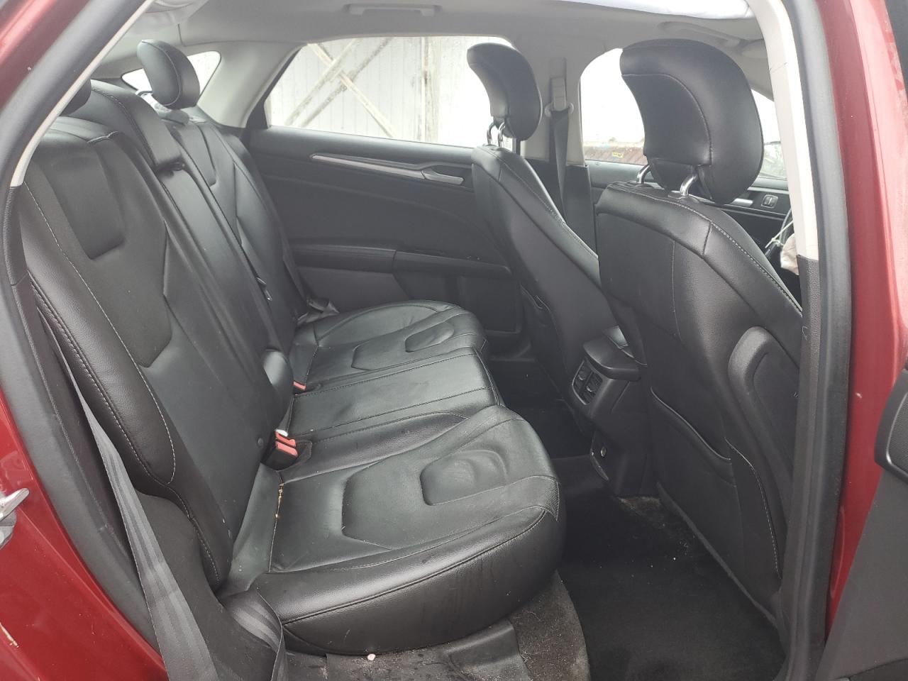 2015 Ford Fusion - Image 10