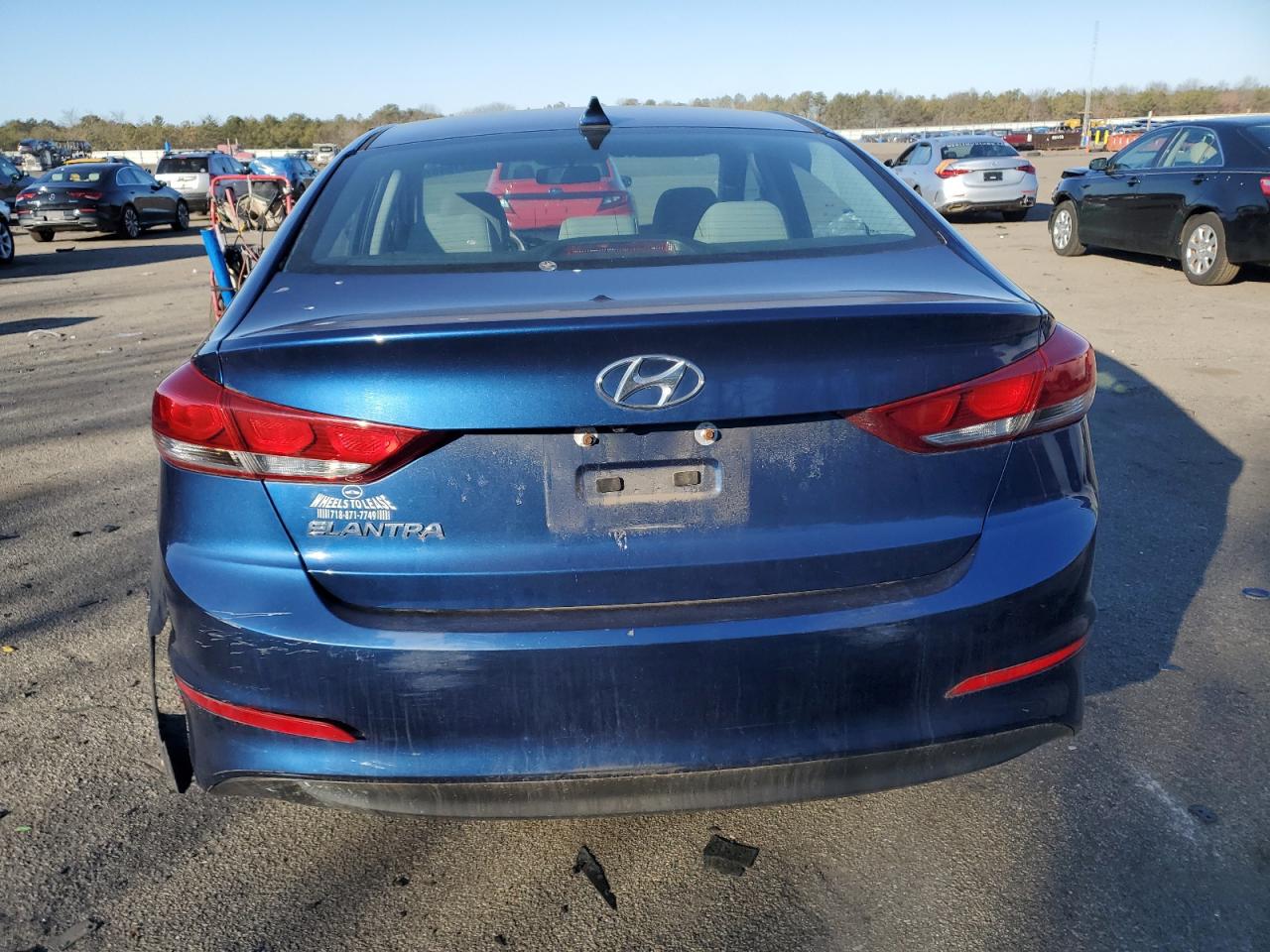 2017 Hyundai Elantra - Image 6
