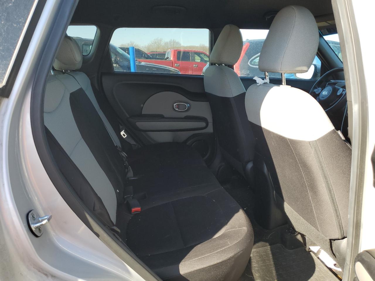 2015 Kia Soul - Image 10