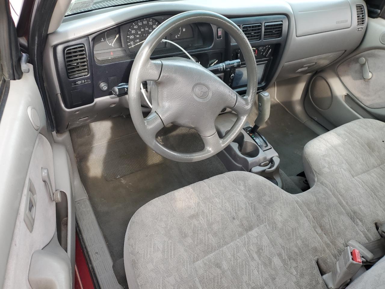 2001 Toyota Tacoma - Image 8