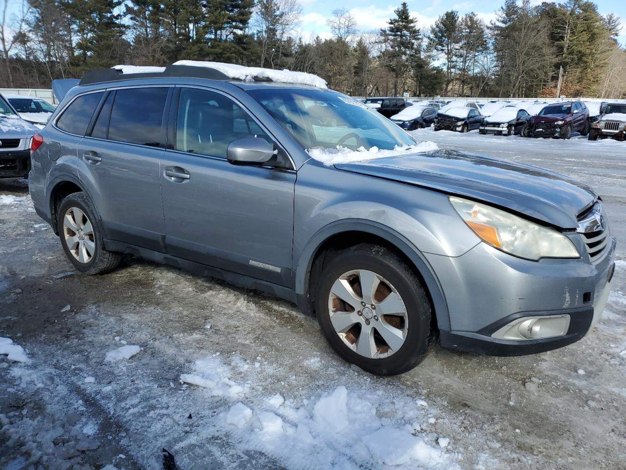2011 Subaru Outback - Image 4